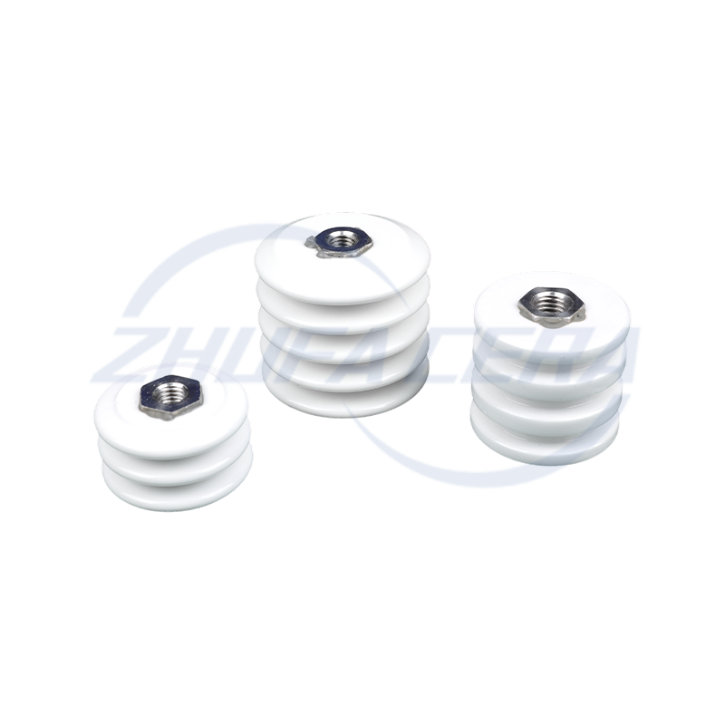 Isolador de cerâmica de alumina